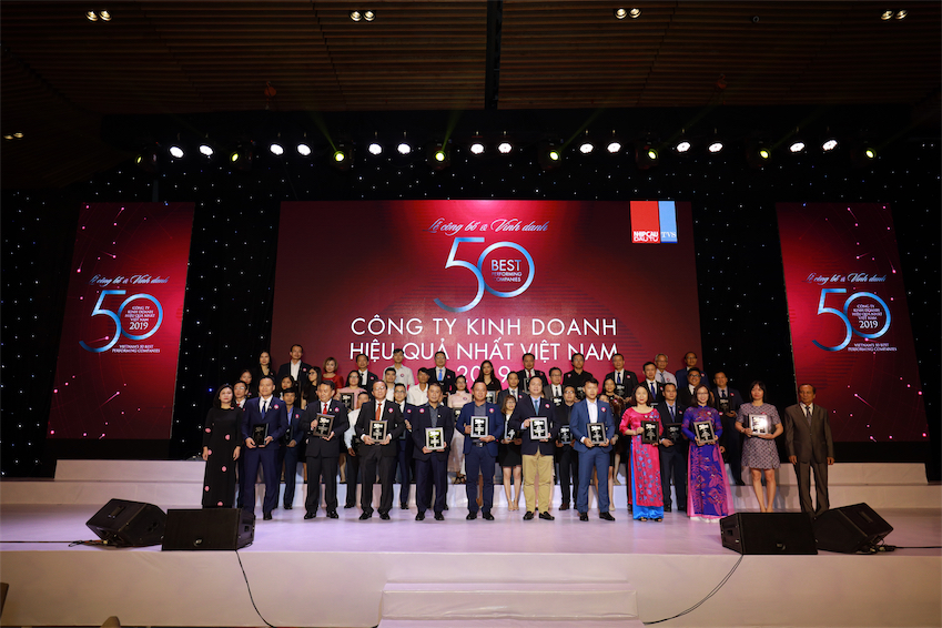 Nhựa Bình Minh nhận Giải thưởng Top 50 Công Ty Kinh Doanh Hiệu Quả Nhất Việt Nam năm 2019 - 3
