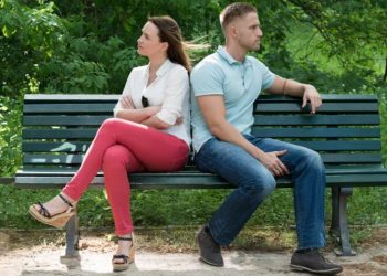 Những dấu hiệu bạn không còn yêu người ấy nữa -1