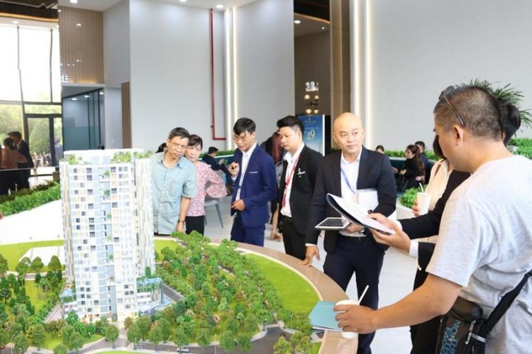 'Săn' hàng hiếm tại quận 2: Nhà đầu tư chọn căn hộ cao cấp Precia -1