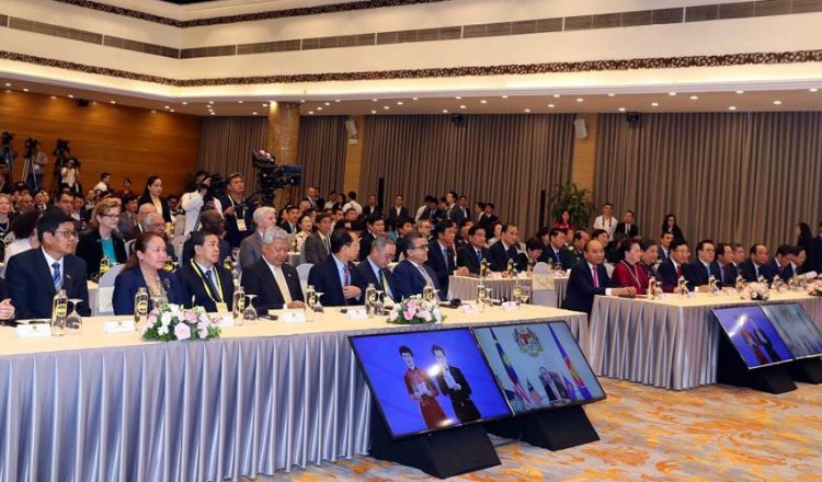 SHB đồng hành cùng ASEAN 2020 'Gắn kết và chủ động thích ứng'