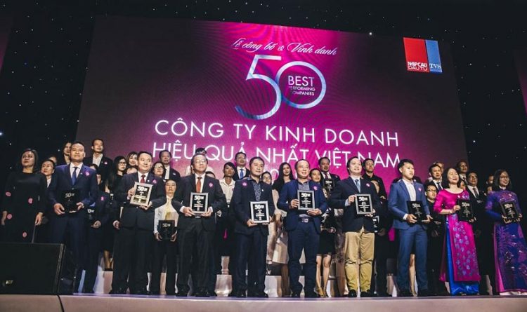 Tập đoàn Đất Xanh được vinh danh 'Top 50 công ty kinh doanh hiệu quả nhất Việt Nam năm 2019' -1
