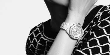 Đồng hồ nữ Chanel J12 – Câu chuyện của những khoảnh khắc
