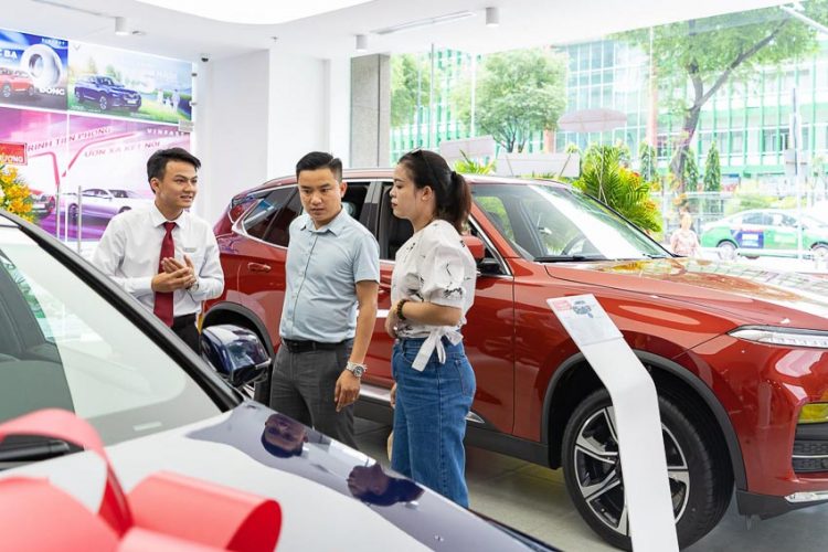 VinFast đồng loạt khai trương 27 showroom mới trên toàn quốc - 3