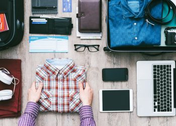 10 gợi ý giúp sắp xếp hành lý gọn nhẹ khi đi du lịch -2