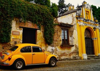 20 loại xe cổ điển tuyệt đẹp vẫn còn được bày bán -21