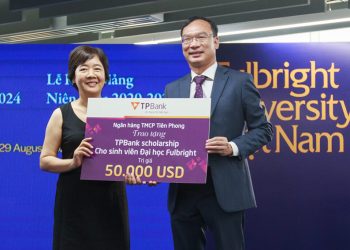 TPBank trao tặng học bổng công nghệ trị giá 50 nghìn USD cho Đại học Fulbright