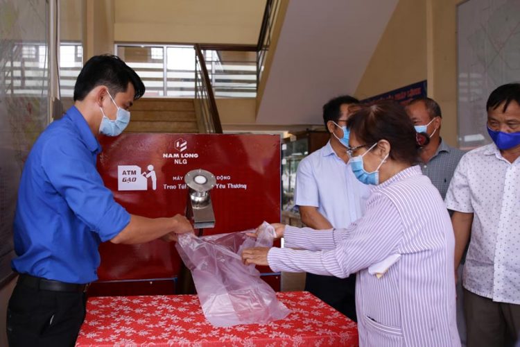 Tập đoàn Nam Long hỗ trợ hệ thống ATM gạo tại tỉnh Long An -2