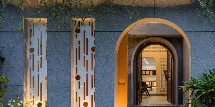 V House – ngôi nhà tràn ngập ánh sáng với những mảng xanh