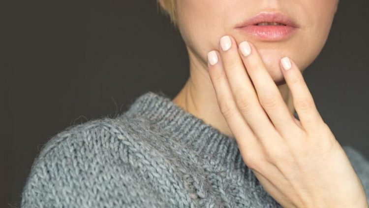 Chạm tay lên mặt: sự vô thức tai hại trong mùa dịch -5