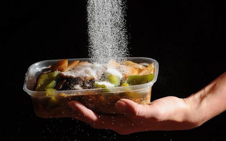 Chế độ ăn quá nhiều muối gây suy yếu hệ miễn dịch -1