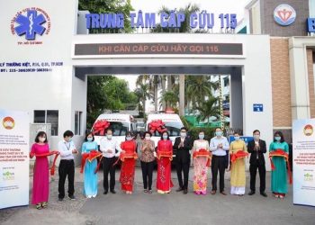 Tập đoàn Novaland tặng 2 xe cứu thương trị giá 5 tỷ đồng hỗ trợ chống dịch Covid-19 - 2