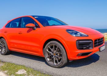Trải nghiệm Cayenne Coupé hoàn toàn mới