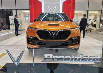 VinFast President vừa được ra mắt, có giá 4,6 tỷ đồng, là dòng xe đặc biệt được sản xuất với số lượng giới hạn chỉ 500 chiếc, dành riêng cho thị trường Việt Nam.