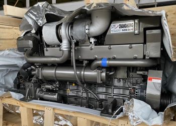 Pacific Ocean bàn giao động cơ hàng hải Hyundai Changhung cho đối tác