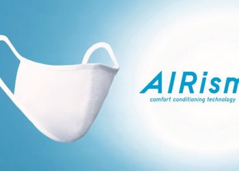 khẩu trang AIRism Uniqlo