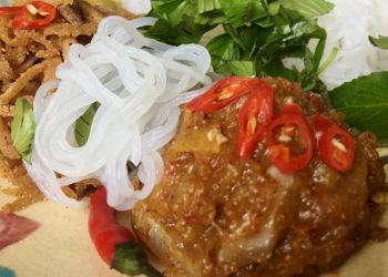 Diệu kỳ sợi bột 'nhà giàu': Kỳ lạ bún nưa! -1