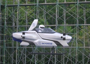 Startup Nhật Bản thử nghiệm ‘xe bay’ thành công -1