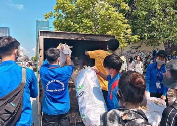 Canon đồng hành cùng chiến dịch World Cleanup Day 2020 tại Hà Nội