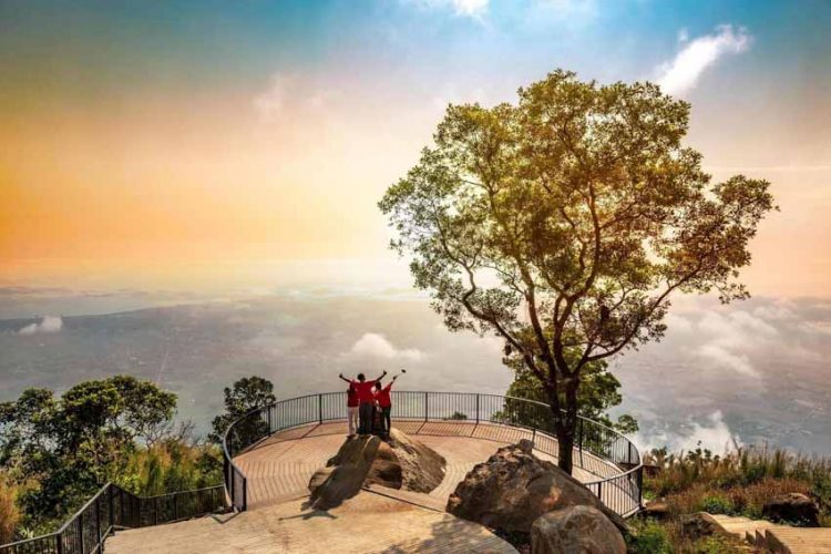 Hé lộ lý do du khách nô nức đổ về Núi Bà Tây Ninh mùa trăng 2020 -8