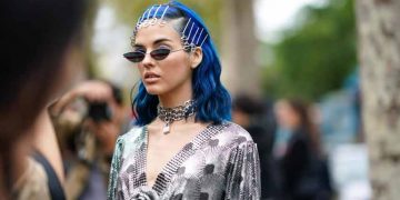 Từ cầu vồng sang màu bạc: Sự phát triển của thuốc nhuộm tóc -1