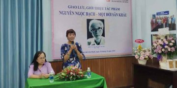 Giao lưu, giới thiệu tác phẩm 'Nguyễn Ngọc Bạch – Một đời sân khấu' -1