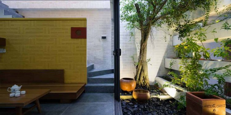 Ngôi nhà hòa quyện kiến trúc Hà Nội và Tây Nam Bộ -2