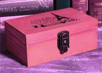 Gia tài trong chiếc hộp già nua -2