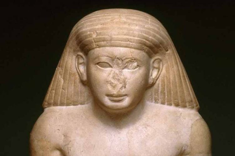 Tại sao các tác phẩm điêu khắc của Ai Cập cổ đại luôn bị gãy mũi? -1