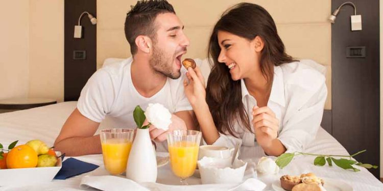 Tạo sự thân thiện trong đời sống vợ chồng -1