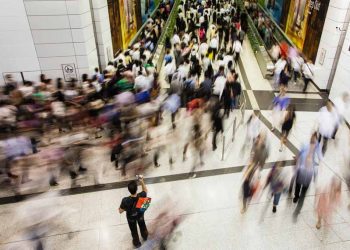 Những sự kiện lạ lùng về đám đông -2