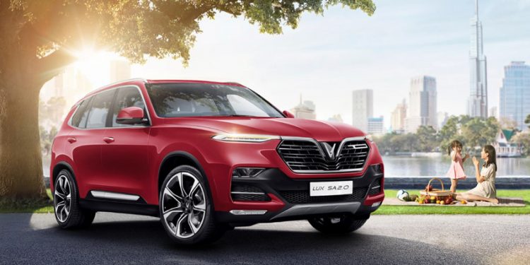 Vinfast công bố chính sách giá mới sau khi tích hợp các ưu đãi - 1