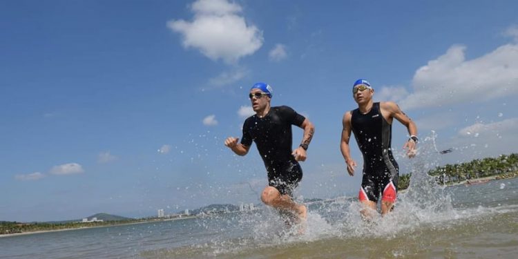 Fuji Swimming Club giới thiệu chuỗi hội thảo “Sự hấp dẫn và phương pháp tập luyện ba môn phối hợp Triathlon” - 4