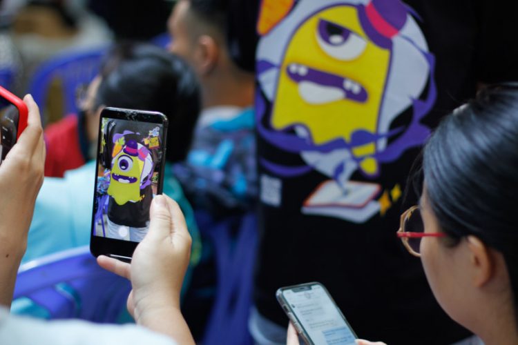 Tạo hứng thú đọc sách cho bé bằng ứng dụng công nghệ - 2