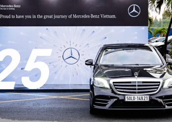 Mercedes-Benz Việt Nam kỷ niệm 25 năm thành lập - 1