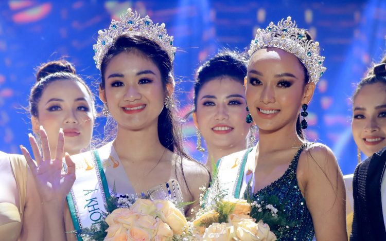 Hai á khôi của cuộc thi năm nay. Ảnh: Lý Võ Phú Hưng.