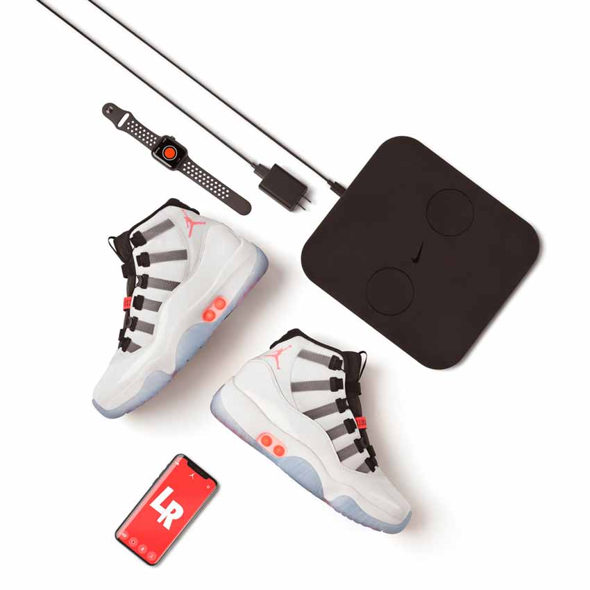 Nike ra mắt mẫu giày thể thao Air Jordan 11 Adapt tự động cột dây -4
