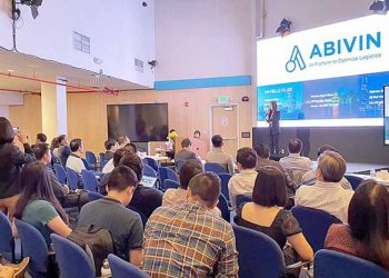 Startup Việt Abivin chiến thắng tại chương trình khởi nghiệp của Microsoft