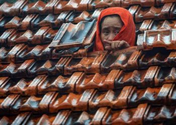 Muốn thay đổi số phận, phải có chiến lược toàn diện và lâu dài -1