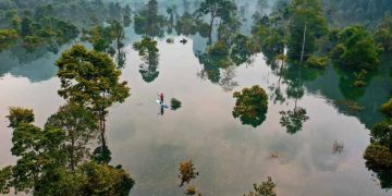 Mùa nước lên ở xứ sở của người Rục -1