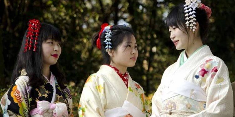 7 bí quyết giúp phụ nữ Nhật luôn giữ da đẹp