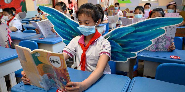 Thế giới hậu Covid-19 qua 15 hình ảnh mới lạ