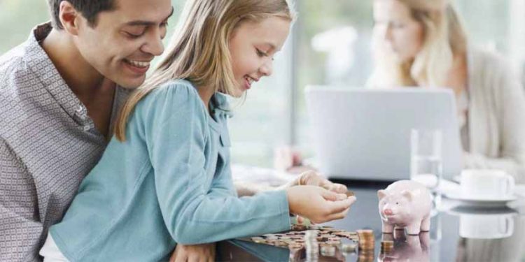 Tại sao cha mẹ không nói chuyện với con cái về tiền bạc? -1