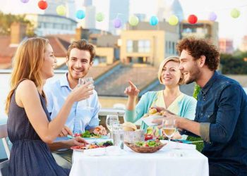 Bí quyết không tăng cân vào ngày lễ -1