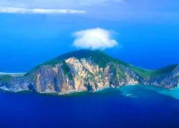 Những hòn đảo mang hình kỳ thú -7