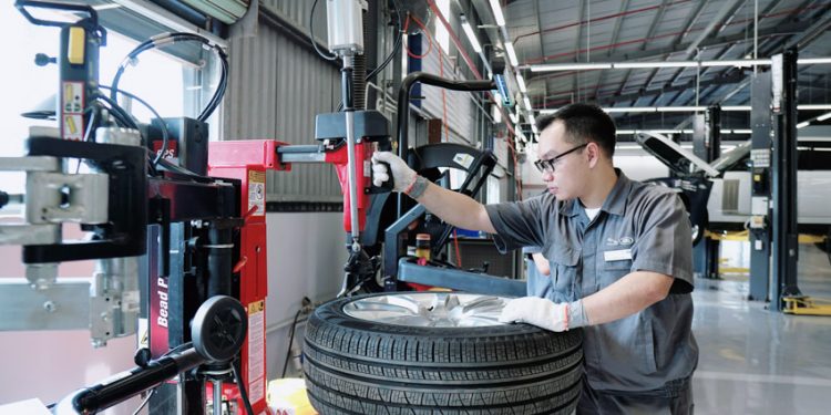 Kiểm tra xe Jaguar hoặc Land Rover miễn phí và ưu đãi 10% chi phí sửa chữa