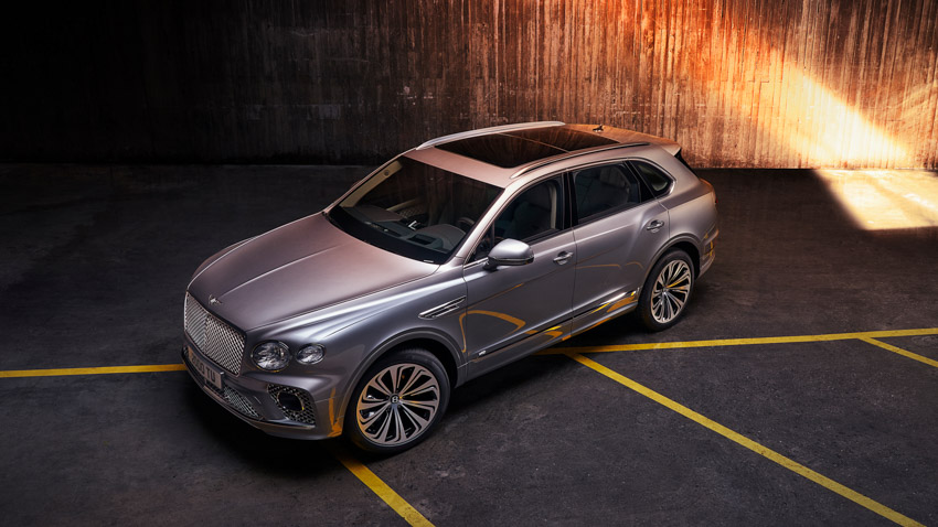 Bentley Bentayga V8 mới trình làng, tối ưu về sức mạnh, sự sang trọng - 2