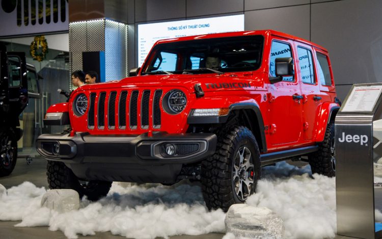Cận cảnh Jeep Wrangler phiên bản Rubicon giá 3,388 tỉ đồng tại Việt Nam