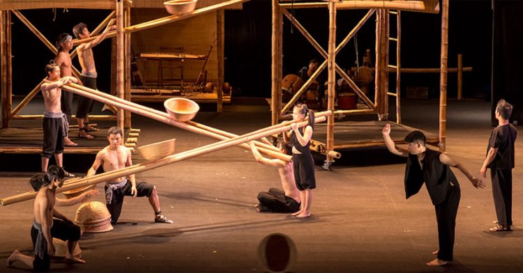 À Ố Show trở lại với khán giả TP. Hồ Chí Minh - 1