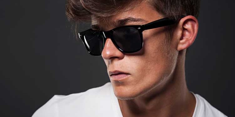 Phiêu lưu với những mắt kính - 01