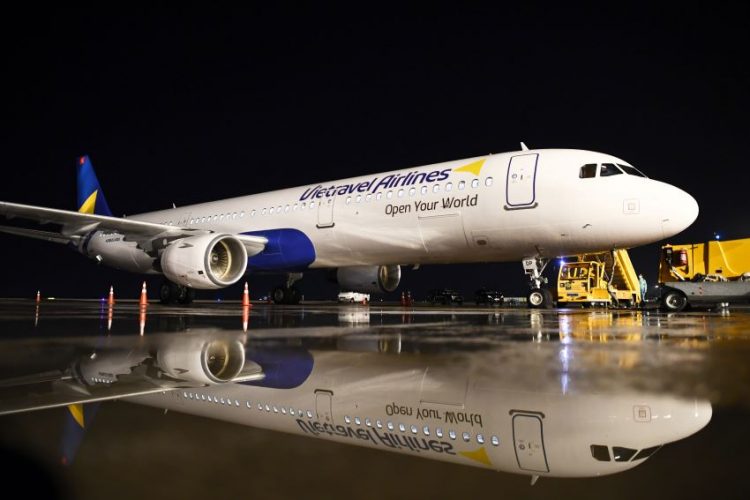 tàu bay Vietravel Airlines